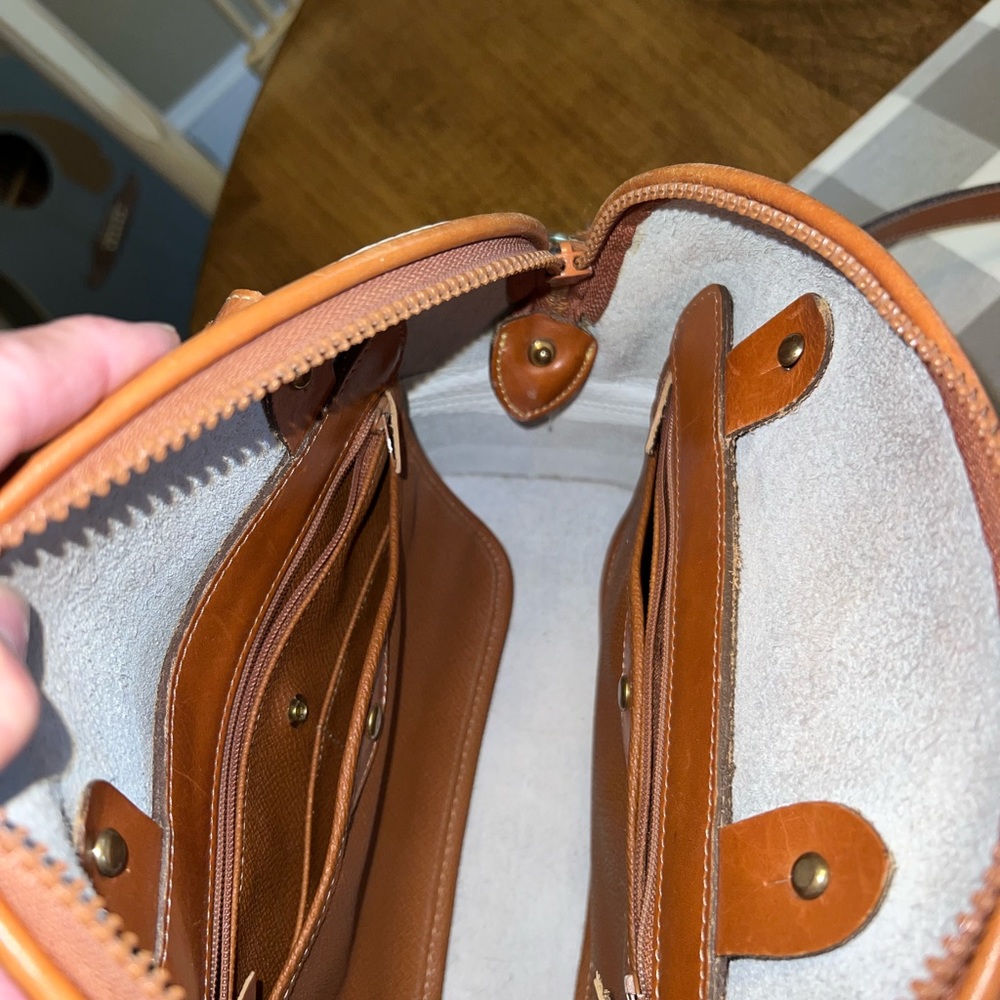 Dooney & Bourke White & British Tan Vintage Purse, Handbag, Excellent! - Picture 10 of 14